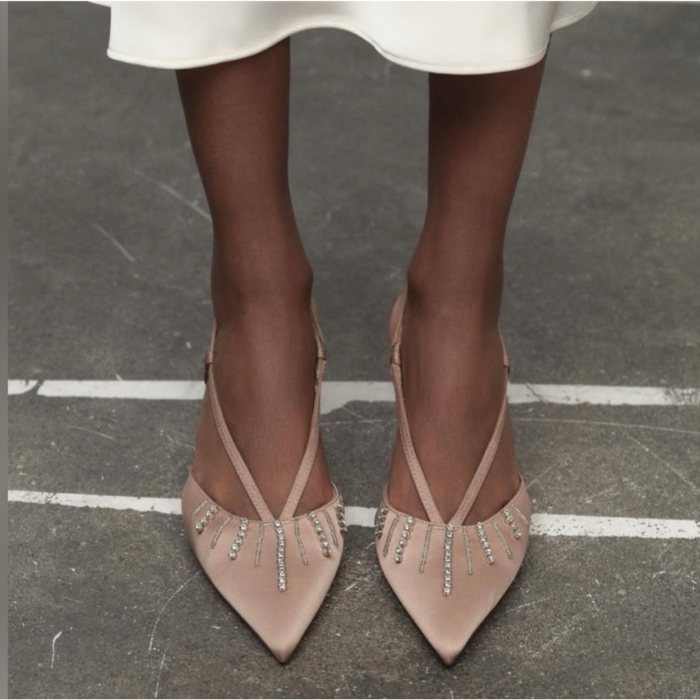NWT Zara Nude Rhinestone Embellished Slingback Satin Pumps